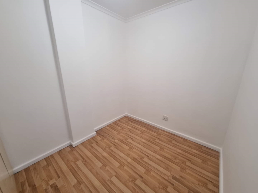 To Let 2 Bedroom Property for Rent in Observatory Western Cape
